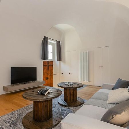 شقة San Martino Modern & Elegant Flat آستي المظهر الخارجي الصورة